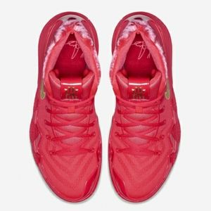 Kyrie 4 Red Carpet NWOT